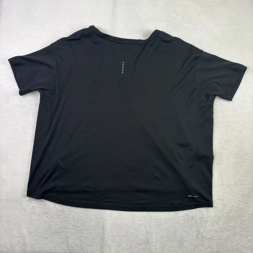 Nike Dri-FIt Running Black Short Sleeve Activewear Athletic Shirt Women's 2X